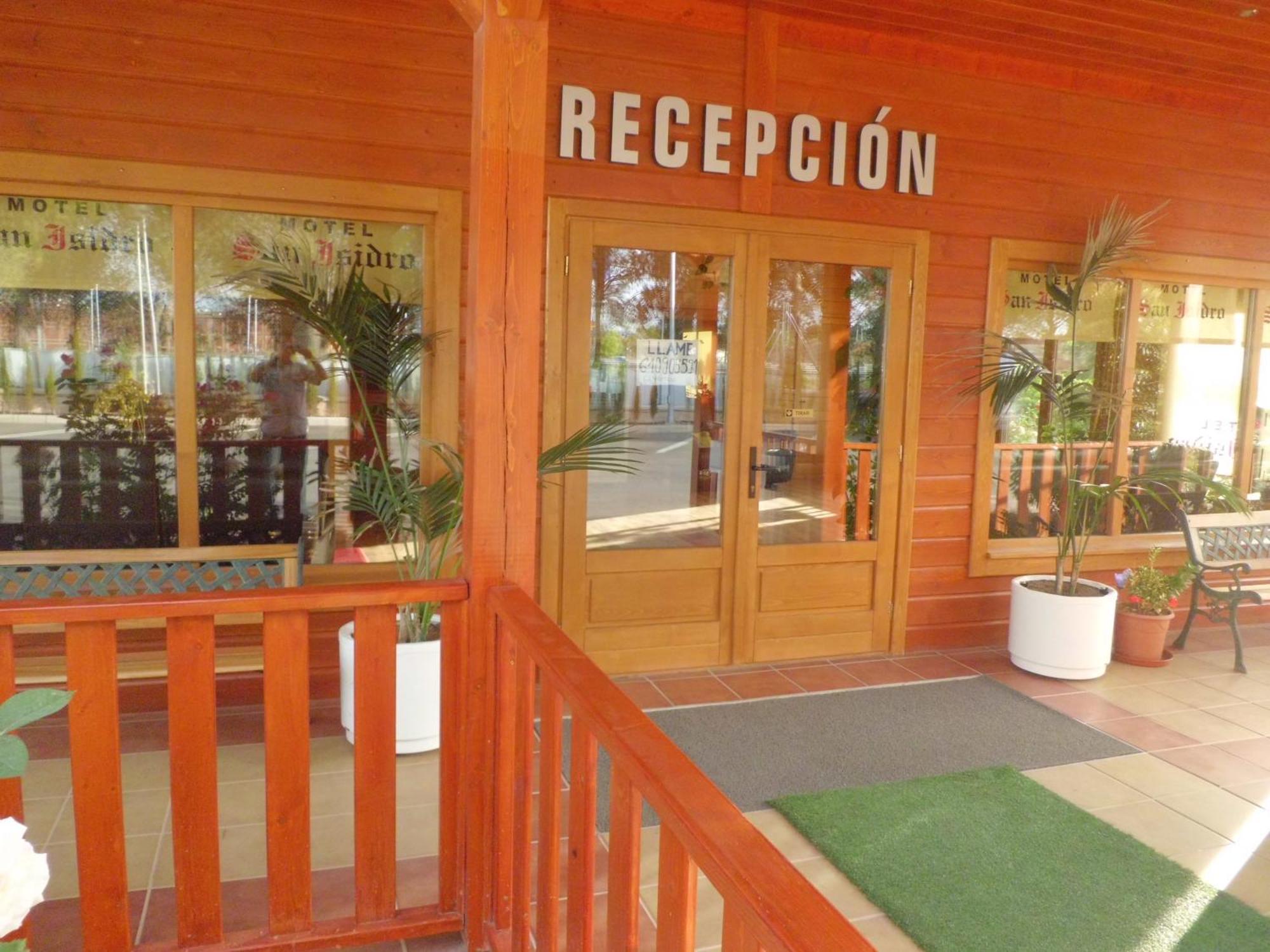 Motel San Isidro Villarrubio Bagian luar foto