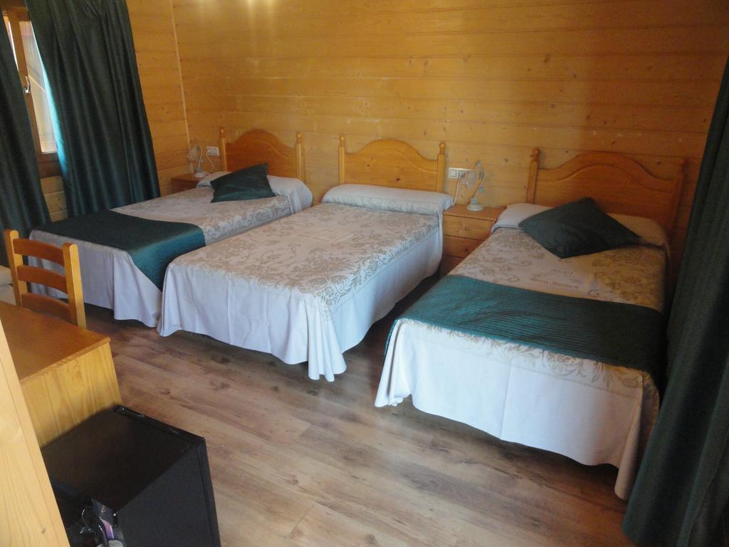 Motel San Isidro Villarrubio Bagian luar foto