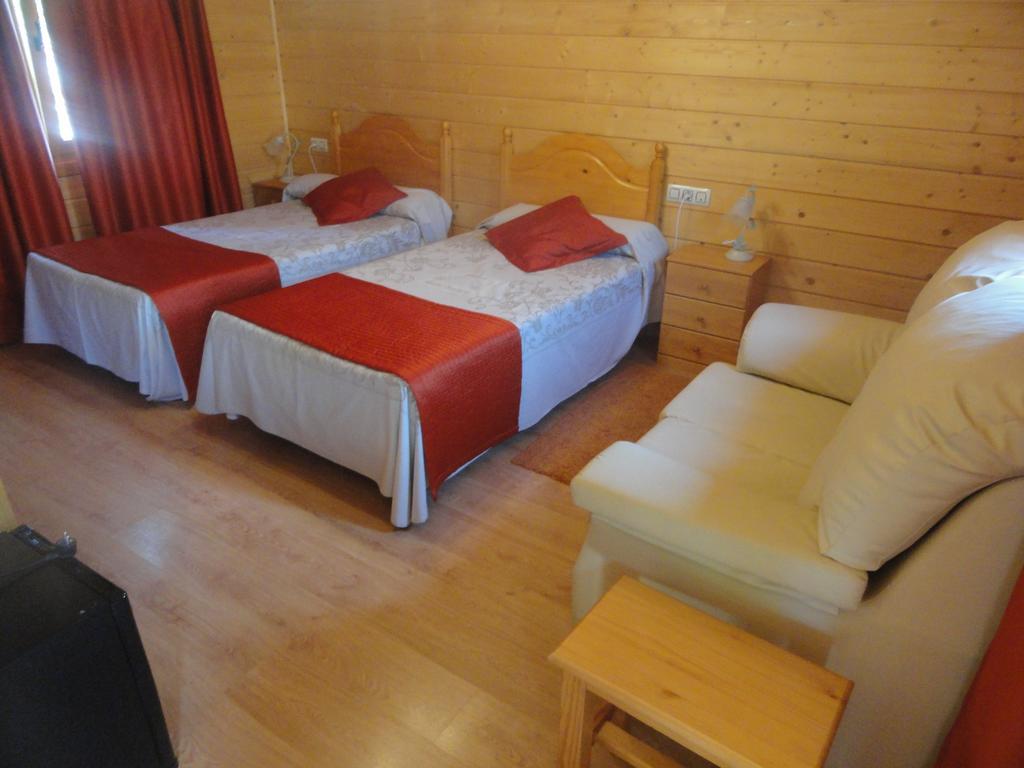 Motel San Isidro Villarrubio Bagian luar foto